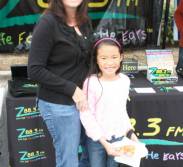 Sweet Z88.3 listeners came out to the Oviedo Centra Care to join us for a pizza lunch.
