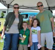 Awesome Z88.3 family stopped by to say hi.